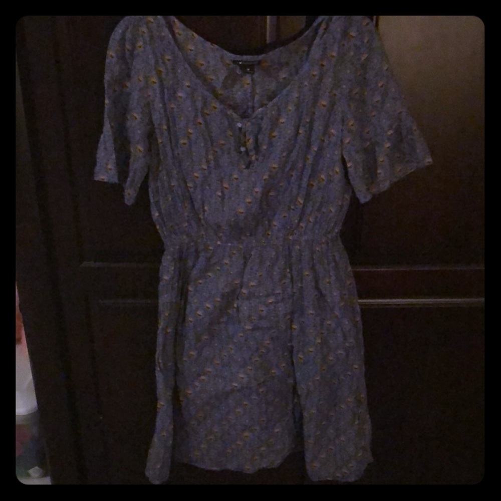 Floaty, flowery blue dress
